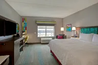 Hampton Inn by Hilton Brockville, on - parking
