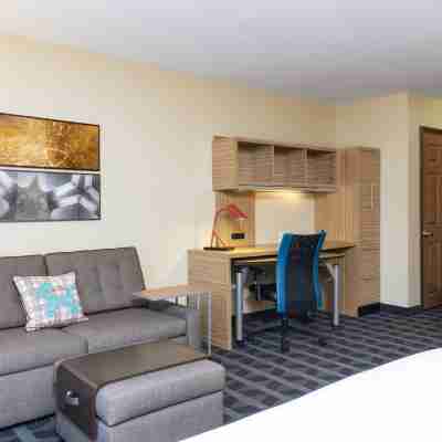 TownePlace Suites East Lansing Rooms