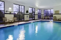 Hampton Inn & Suites Columbus Hilliard - Pools