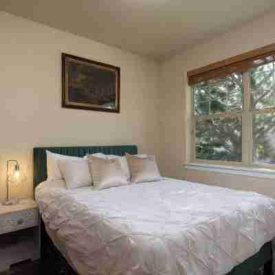 Hollygrape Pedal & Pine Hideaway by Avantstay Bend Hideaway Deck + Near Mt. Bachelor + Breweries Rooms