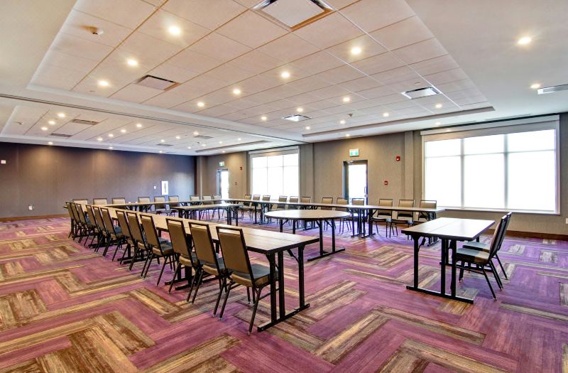 Home2 Suites by Hilton Edmonton South photo 4