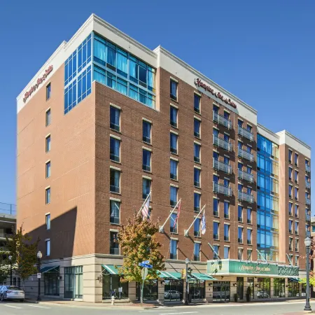 Hampton Inn & Suites Little Rock-Downtown
