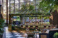 Omni Charlottesville Hotel - bar