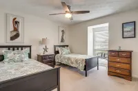 < Half-mi to Fort Clinch Beach! Condo w/ Balcony - de playa