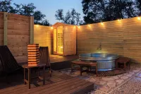 Romantic Luxury Retreat-Hot/Cold Pool & Sauna - spa
