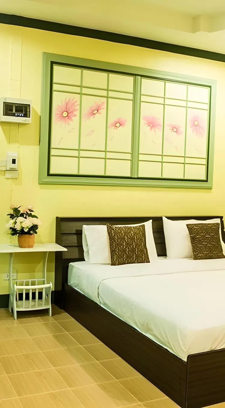 King Bed Room 24.5 sqm - Non-Smoking