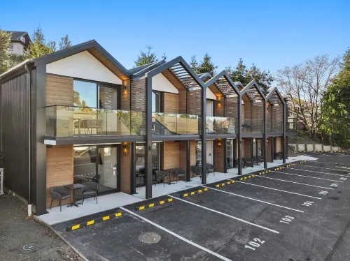 Archway Motels & Chalets - Motels