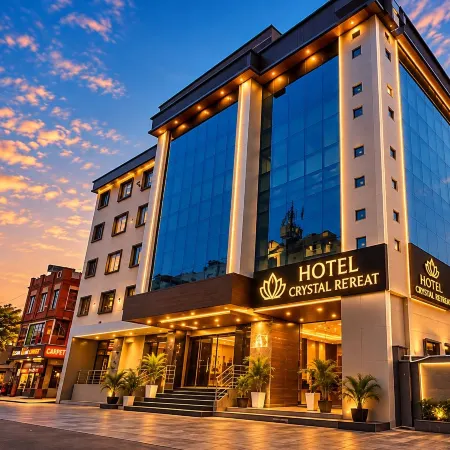 Hotel Crystal Retreat