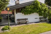 NINA's Chalet – Pool & Sauna Access - 4성급