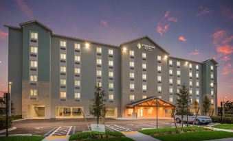 WoodSpring Suites Doral Miami Airport