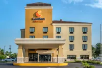 Comfort Suites Hoteles cerca de Gulfport Premium Outlets
