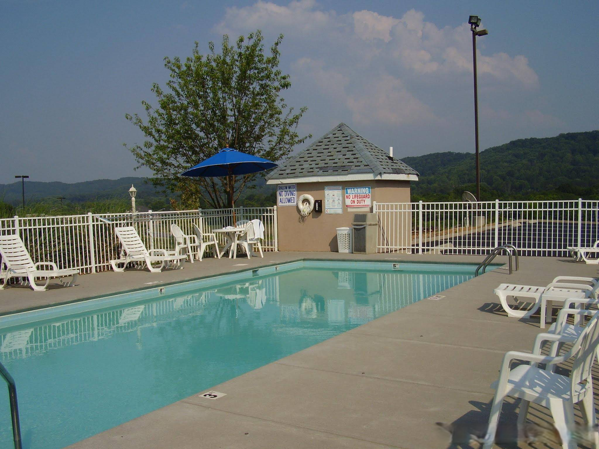 Holiday Inn Express Hotel & Suites Knoxville-North-I-75 Exit 112, an Ihg Hotel