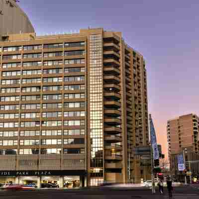 Oaks Sydney Hyde Park Suites Hotel Exterior