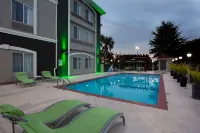La Quinta Inn & Suites by Wyndham Mobile - Daphne - Pools