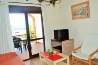 Serene Retreat in Lake Vinuela with Breathtaking Views Hotels in Vinuela