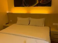 Indigo Inn Các khách sạn gần Siêu thị Tesco Extra Selayang