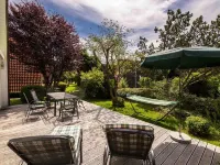 Ferienwohnpark Immenstaad Hotels near Strand- und Hallenbad Aquastaad