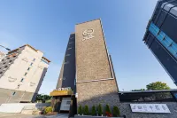 Suncheon Hotel Yeogieutte