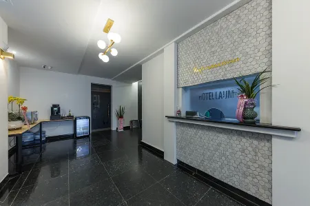 Daejeon Jungli Hotel Raum Отели рядом с достопримечательностью «Hanbat Museum of Education»