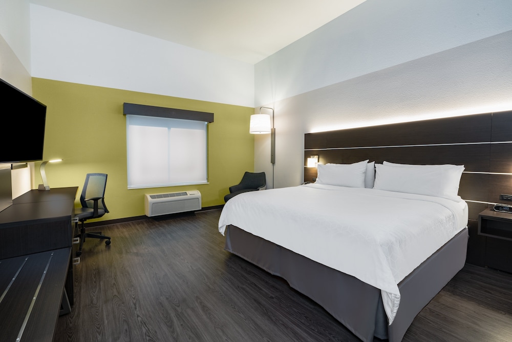 Holiday Inn Express & Suites Trinidad, an Ihg Hotel