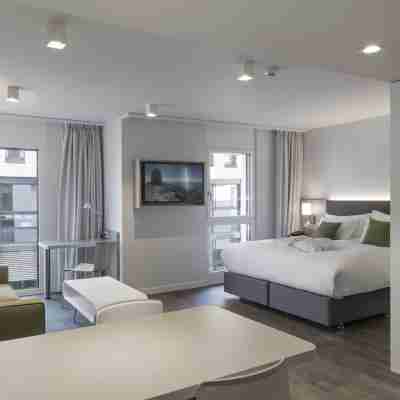 Base Nyon Rooms
