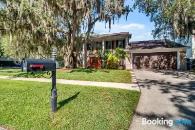Tampa Bay Pool Home with Heated Pool