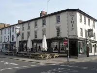 The Ship Hotels in Chelmsford