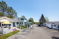 Glen Cove Inn & Suites Rockport Hotels in Rockland