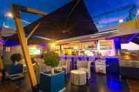 Hotel Clover Patong Phuket - Bar
