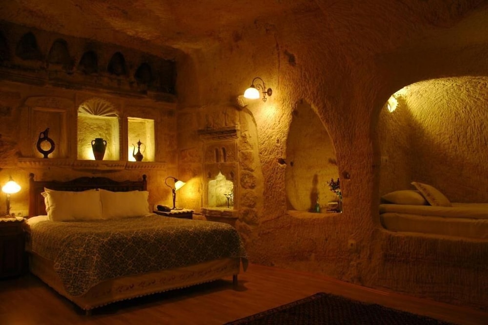 Elkep Evi Cave Hotel