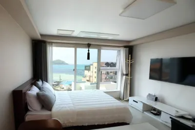 제주도 오션뷰 펜션 코이노니아 BYC 주변 호텔