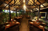 Ideal Ayurvedic Resort Kovalam - breakfast