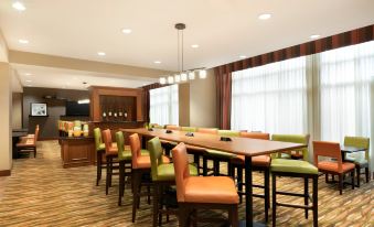 Hampton Inn New York - LaGuardia Airport