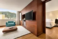 Hilton Colon Quito Hotels near Chimbacalle Train Station