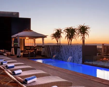 ヒルトン ウィントフーク ウィントフークのホテル