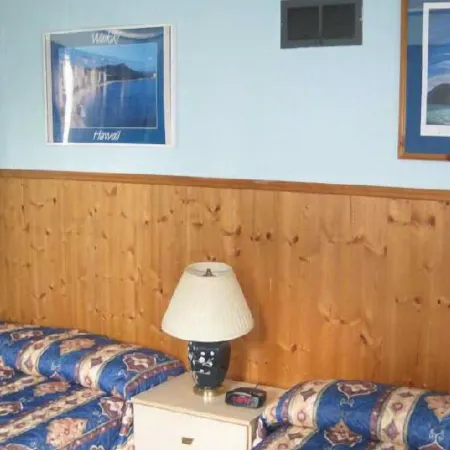 Rosecourt Motel Hotels in Perth County