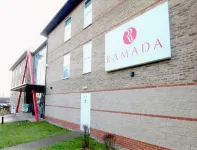 Ramada by Wyndham London Stansted Airport - parking