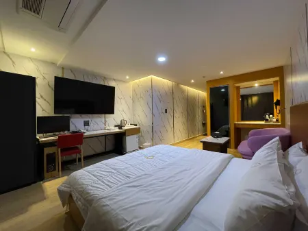 Geumsan Nine Self Check-in Hotel Отели рядом с достопримечательностью «Edinborough»