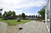 Thyregod Kursuscenter Hotels near Givskud Zoo Zootopia