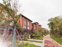 Haiyueshu Xiaoxu Holiday Homestay (Zhubai Road) Hotels near Shanghai Jian Qiao University