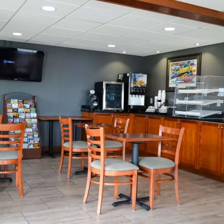 SureStay Hotel by Best Western Bowling Green North