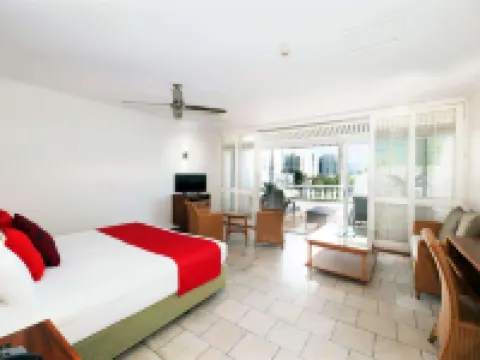 Ramada By Wyndham Cairns City Centre Hotels in Cairns