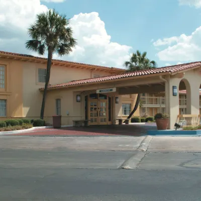 Red Roof Inn San Antonio - South Park Hotels near Normoyle Park