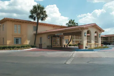 Red Roof Inn San Antonio - South Park Hotels in San Antonio