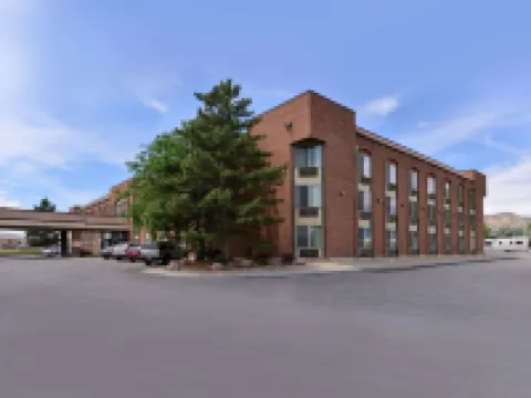 Quality Inn Vernal Near Dinosaur National Monument Hotels in Uintah County