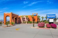 Rodeway Inn & Suites Hôtels à : Lake Havasu City