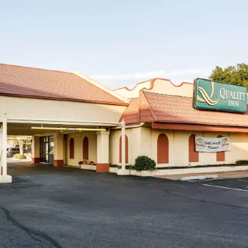 Quality Inn