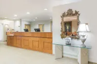 Super 8 by Wyndham Hagerstown/Halfway Area Hotel a Halfway