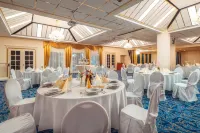 SkyHotelGwarna Hotels in Legnica