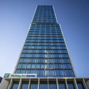 Holiday Inn Express AUCKLAND CITY CENTRE by IHG Hotels near The University of Auckland